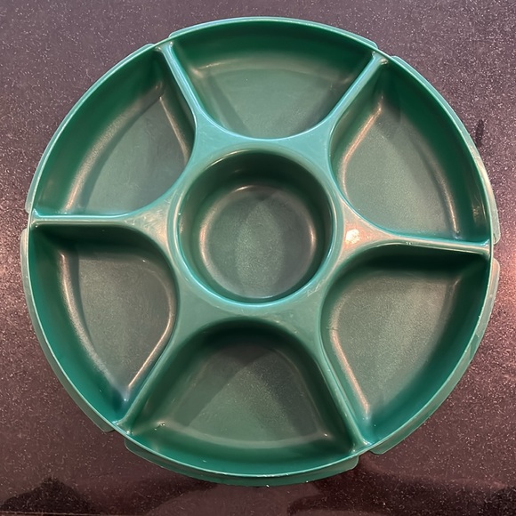Vintage Tupperware Large Holiday Green Vegetable / Appetizer Party Tray - Picture 8 of 13